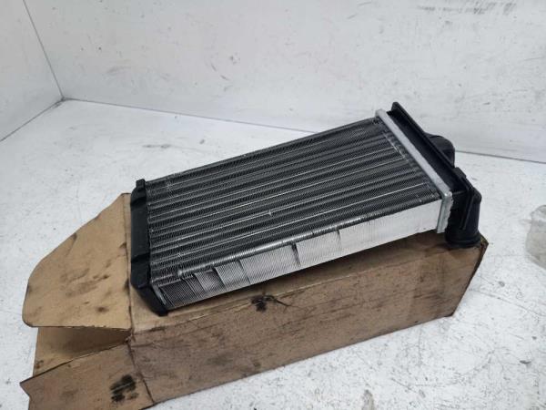 RADIATEUR CHAUFFAGE CITROEN C4 11/2004-10/2010 - Vue 1